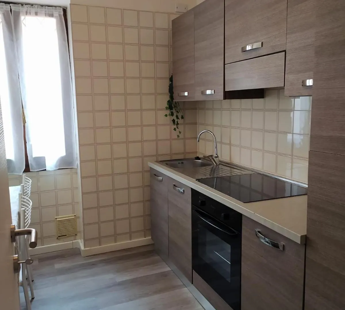 Oasi Holiday Home Toscolano Maderno