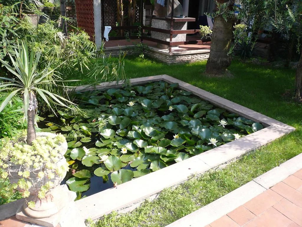 Oasi Holiday Home Toscolano Maderno 0*,  Italy