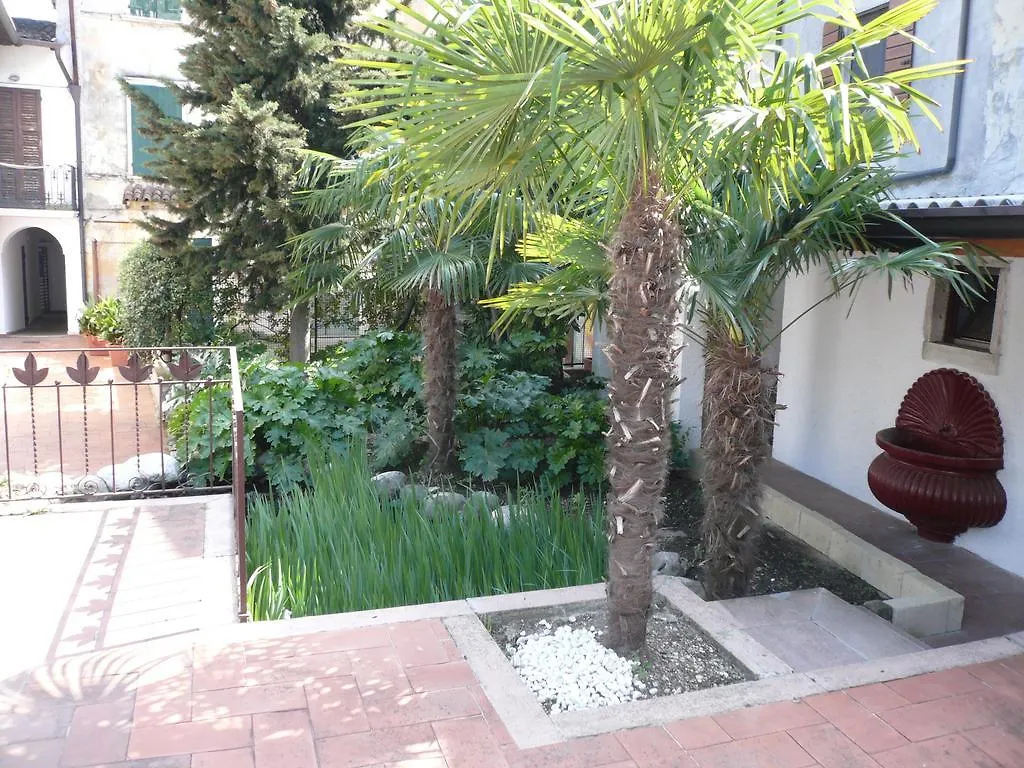 Apartment Oasi Holiday Home Toscolano Maderno