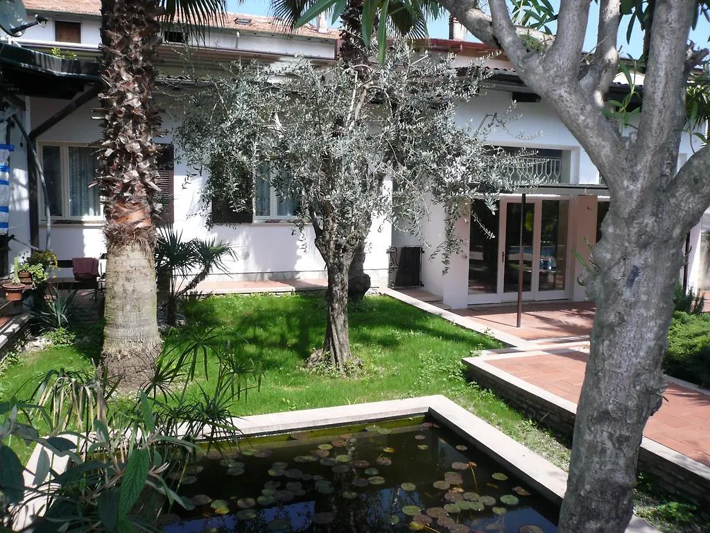 Oasi Holiday Home Toscolano Maderno